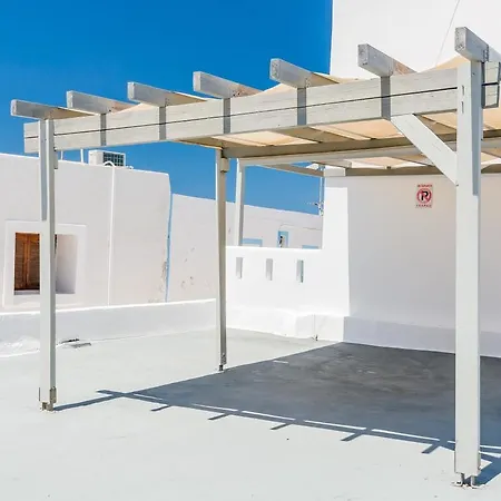 شقة Babounis Peran Triovasalos